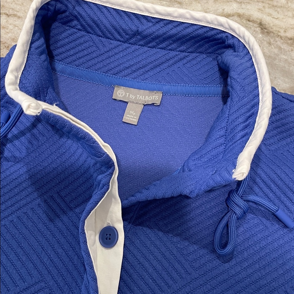 T by Talbot’s Blue Pullover Top - Picture 6 of 9